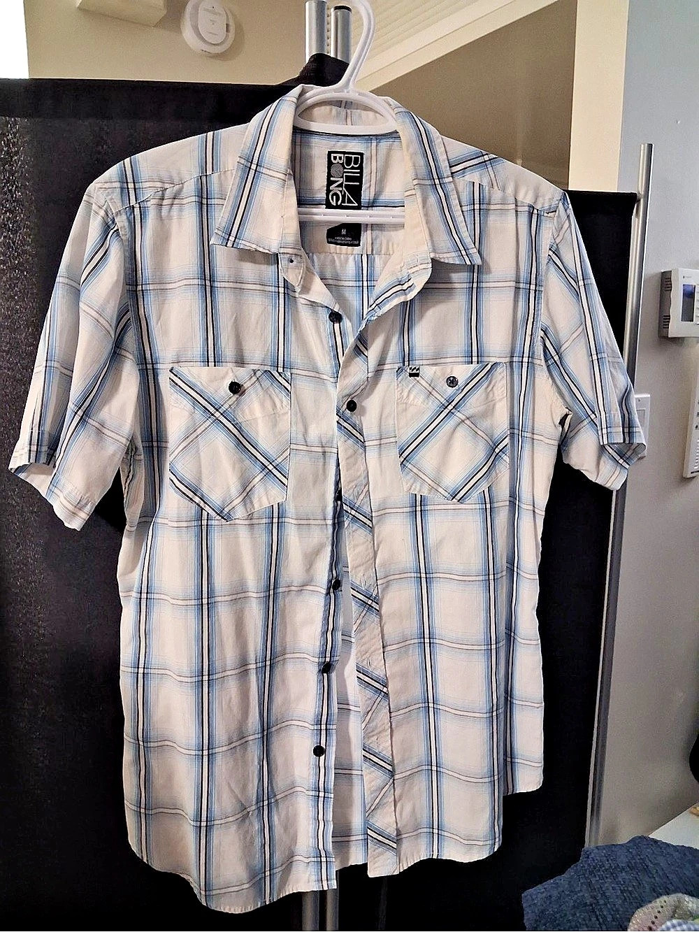 BILLABONG Men's Plaid Button Down Shirt Size Medium